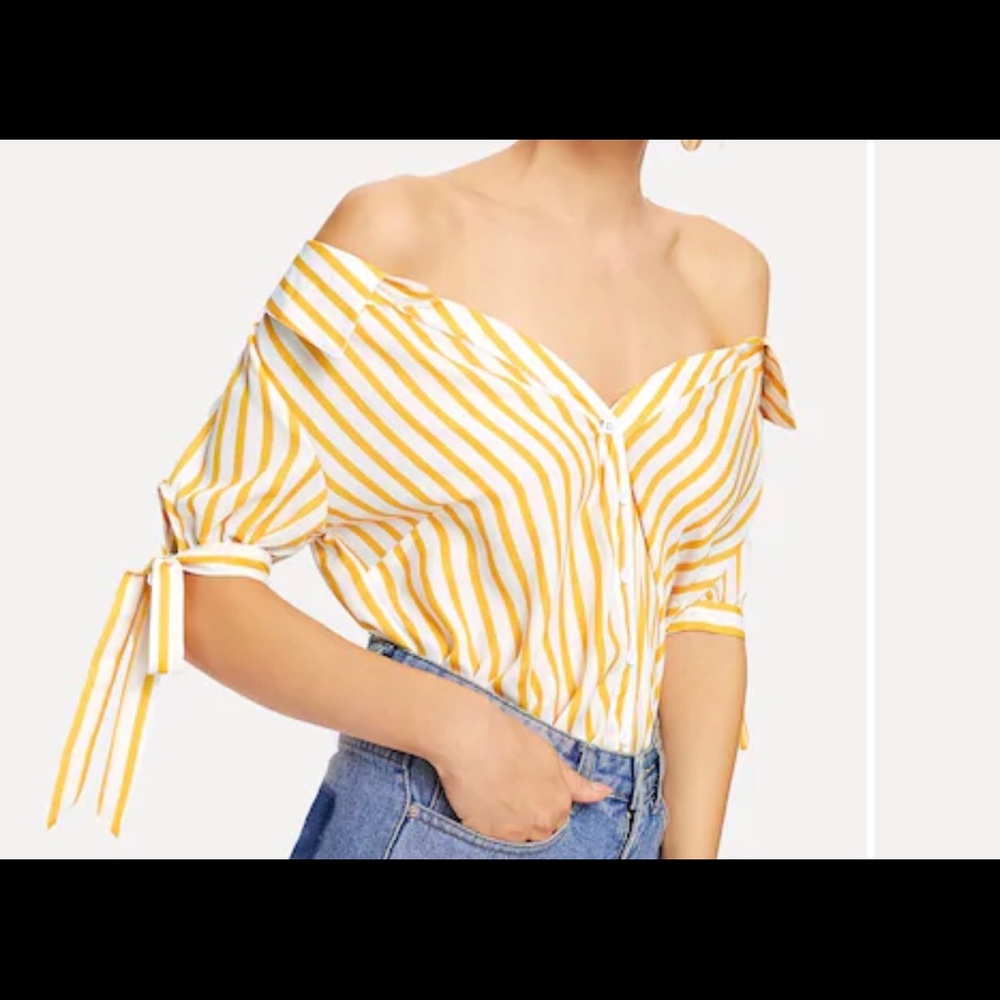Button front collar neck striped top